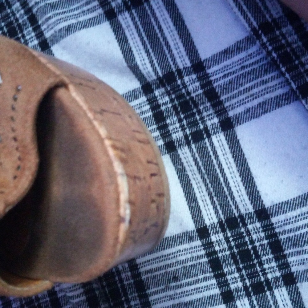 High heels - Picture 3 of 4